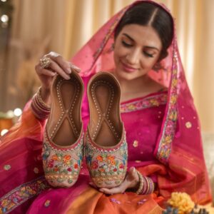Juttis for Women