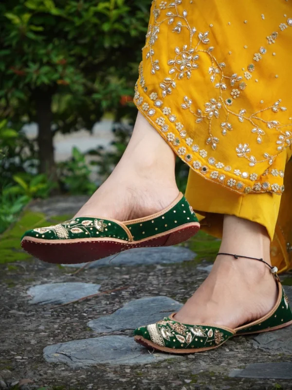 green jutti