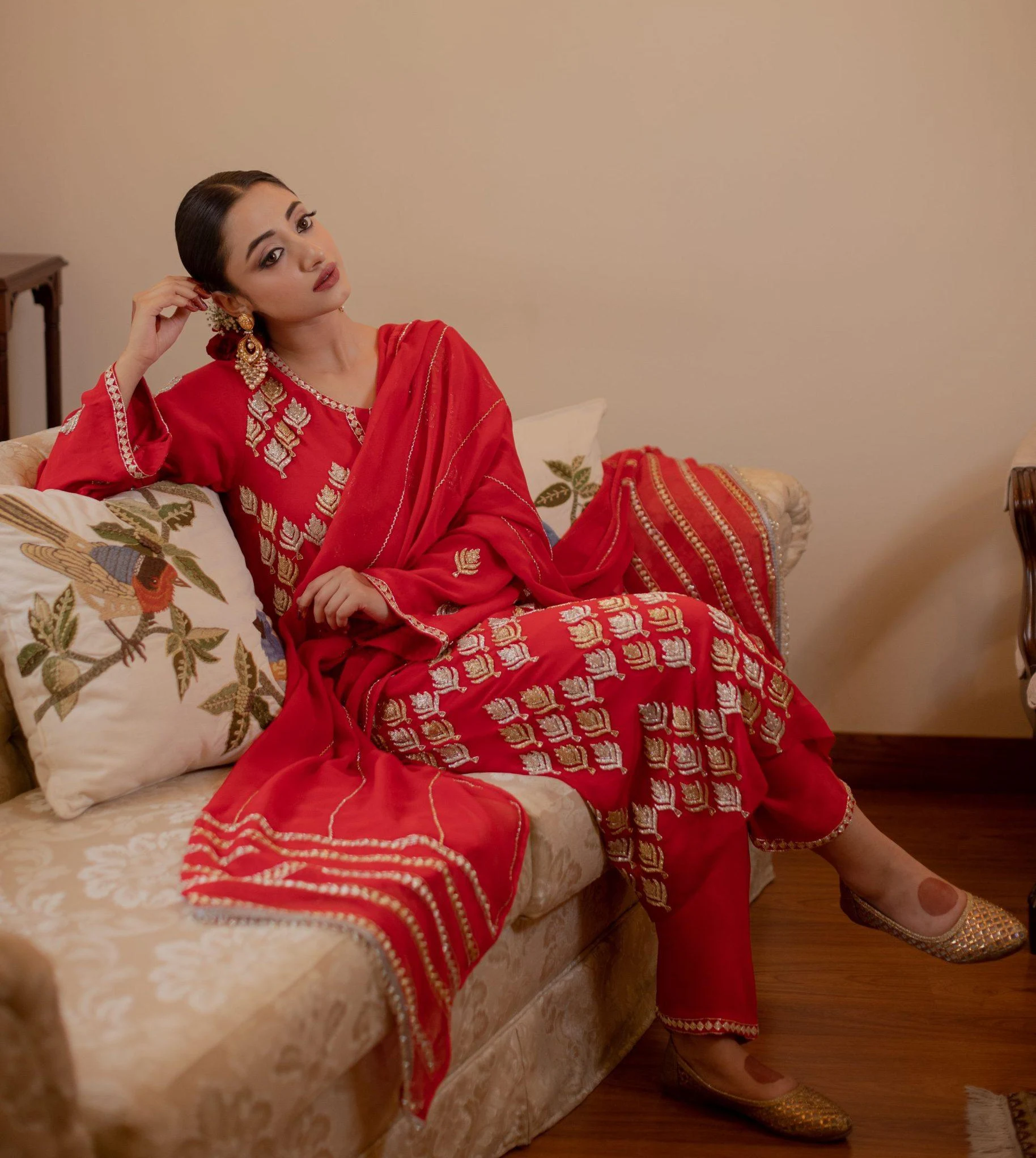 Punjabi Jutti for Salwar Suit